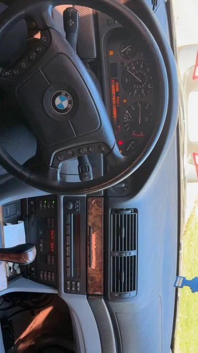 1998 BMW E39 540i - Image 2 of 4