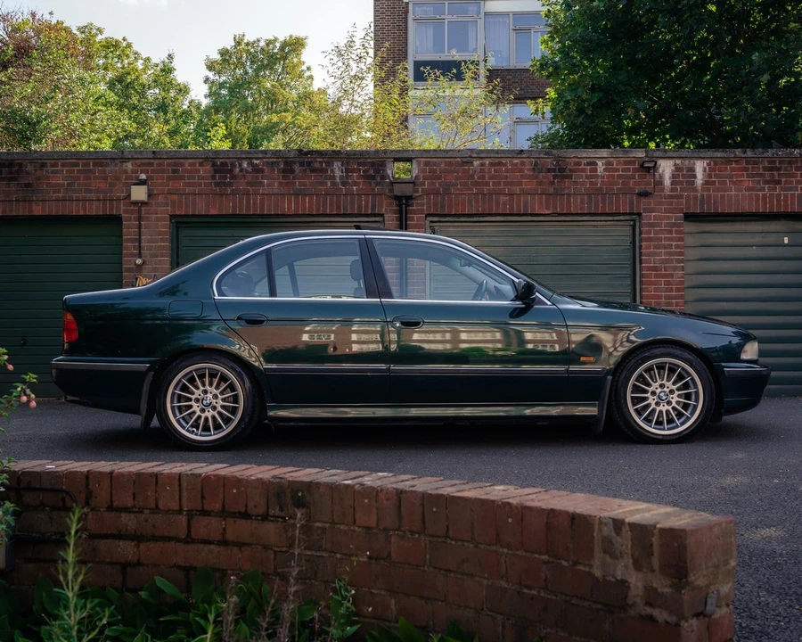 1998 BMW E39 540i - Image 8 of 30