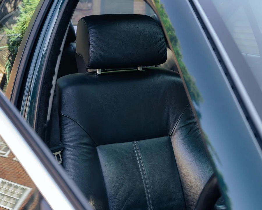 1998 BMW E39 540i - Image 16 of 30