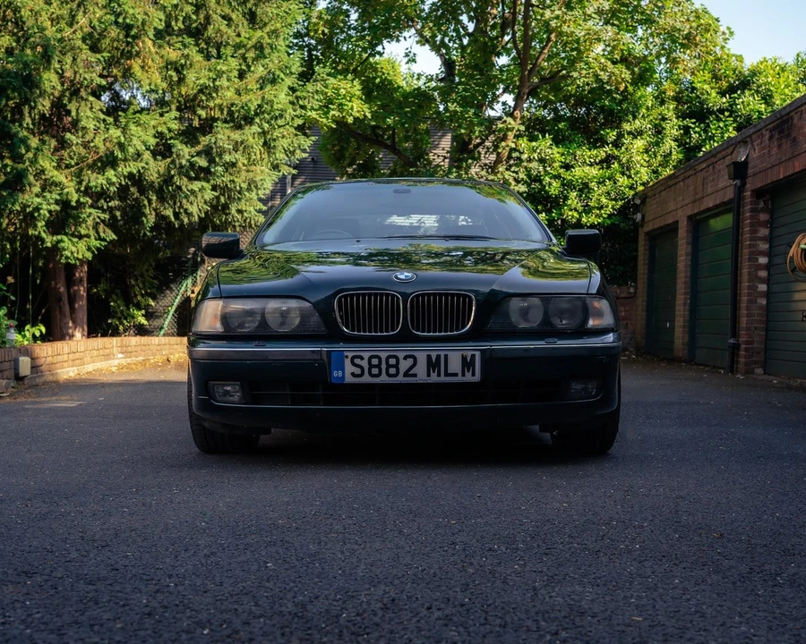 1998 BMW E39 540i - Image 2 of 30