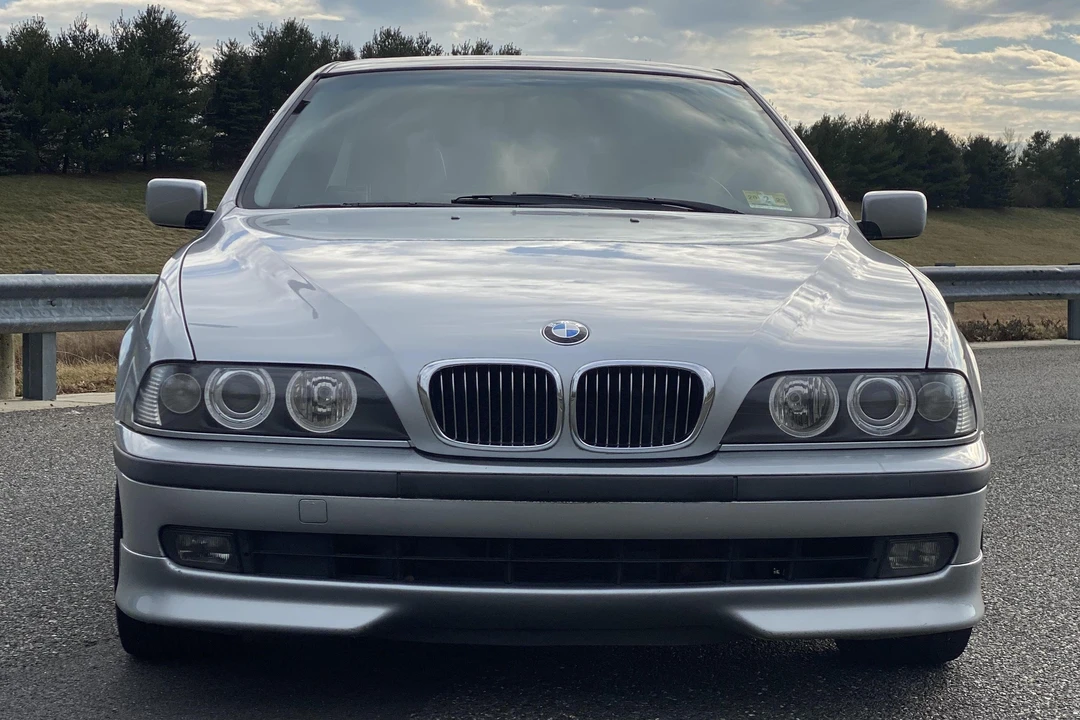 1998 BMW E39 540i - Image 3 of 31