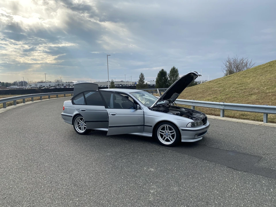 1998 BMW E39 540i - Image 10 of 31