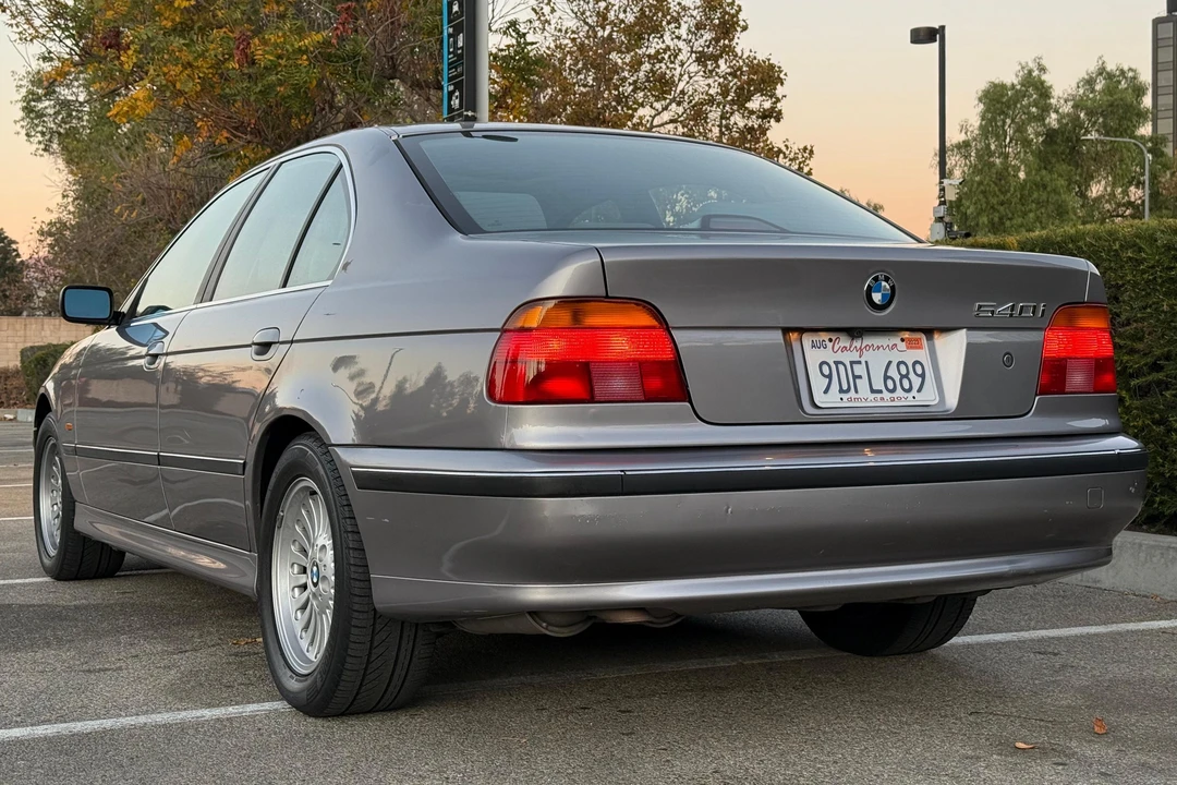 1998 BMW E39 540i - Image 4 of 31