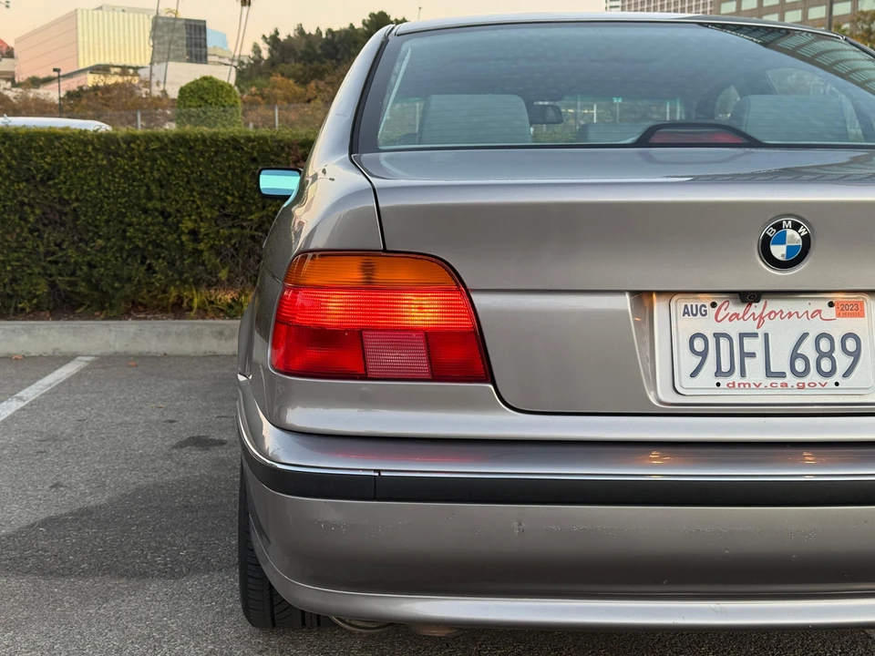 1998 BMW E39 540i - Image 27 of 31