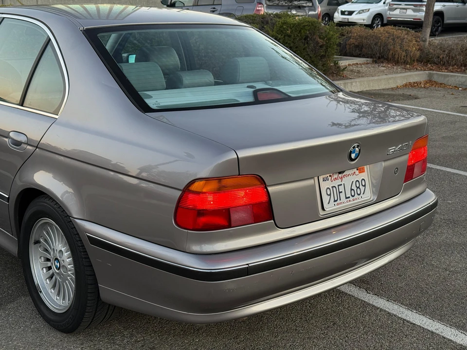 1998 BMW E39 540i - Image 26 of 31