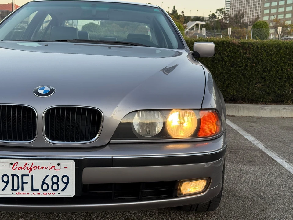 1998 BMW E39 540i - Image 13 of 31