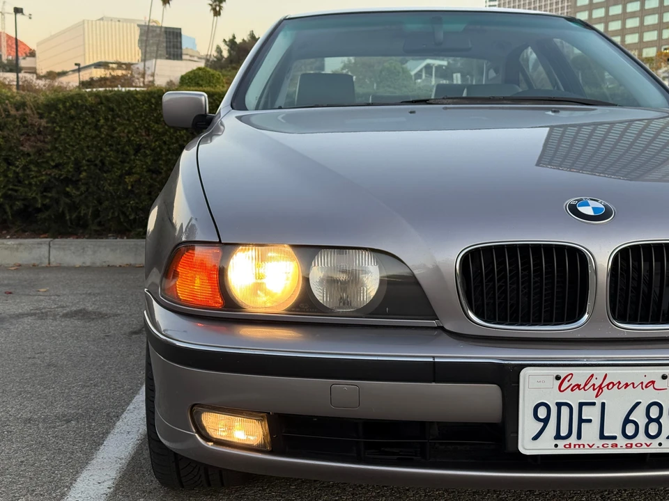 1998 BMW E39 540i - Image 12 of 31
