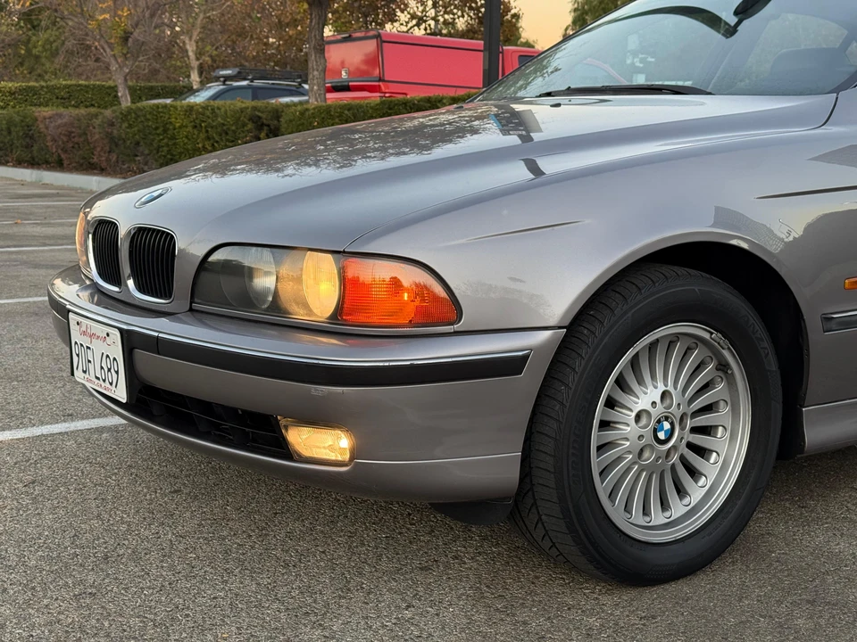 1998 BMW E39 540i - Image 16 of 31