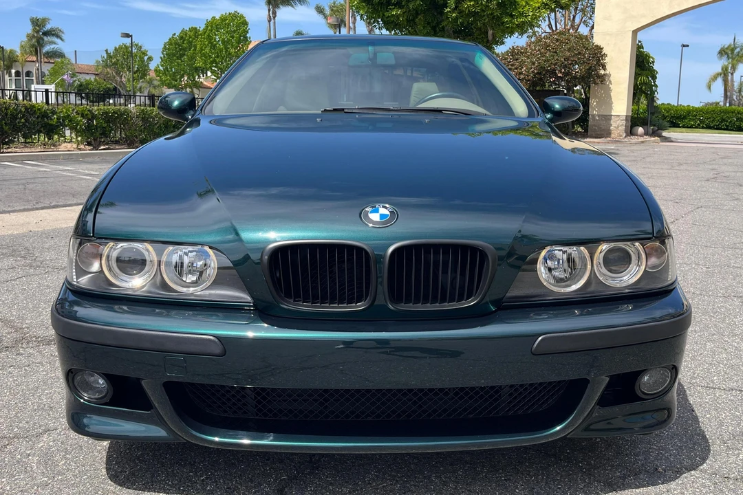 1998 BMW E39 540i - Image 2 of 31