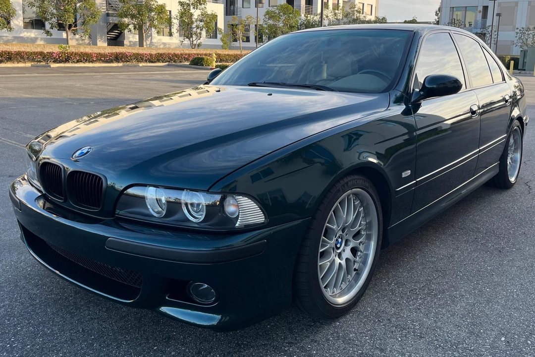 1998 BMW E39 540i - Image 2 of 31