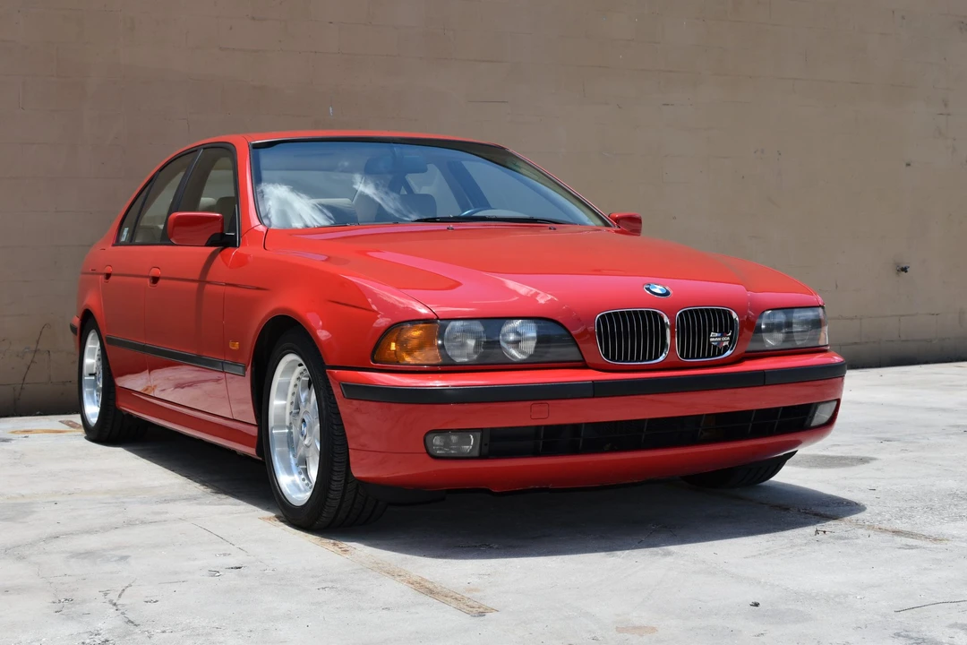 1998 BMW E39 540i - Image 2 of 31