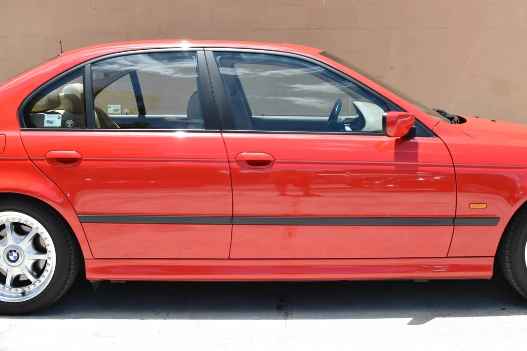 1998 BMW E39 540i - Image 14 of 31