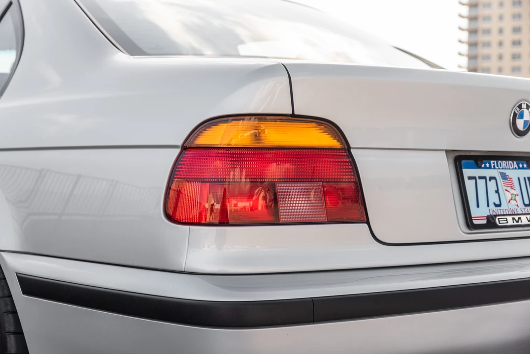 1998 BMW E39 540i - Image 21 of 31