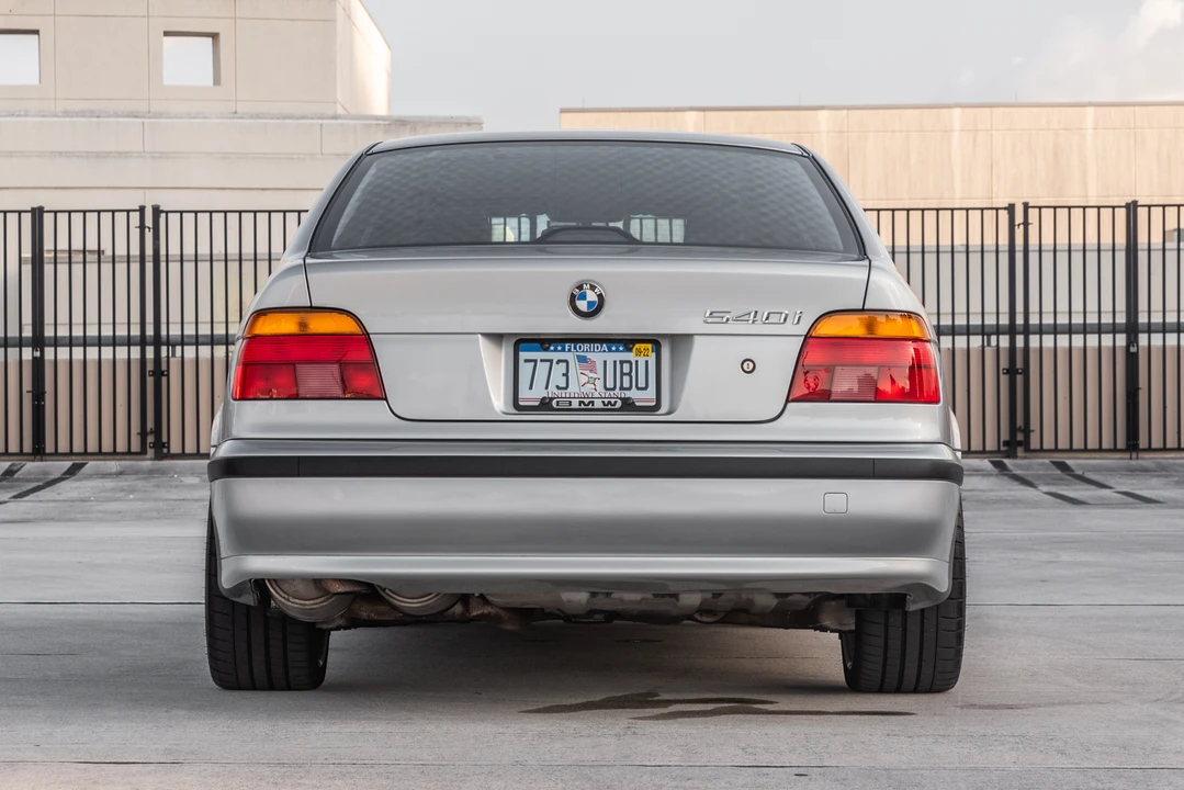 1998 BMW E39 540i - Image 10 of 31