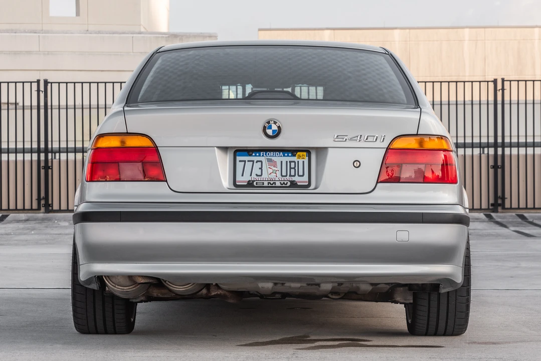 1998 BMW E39 540i - Image 9 of 31