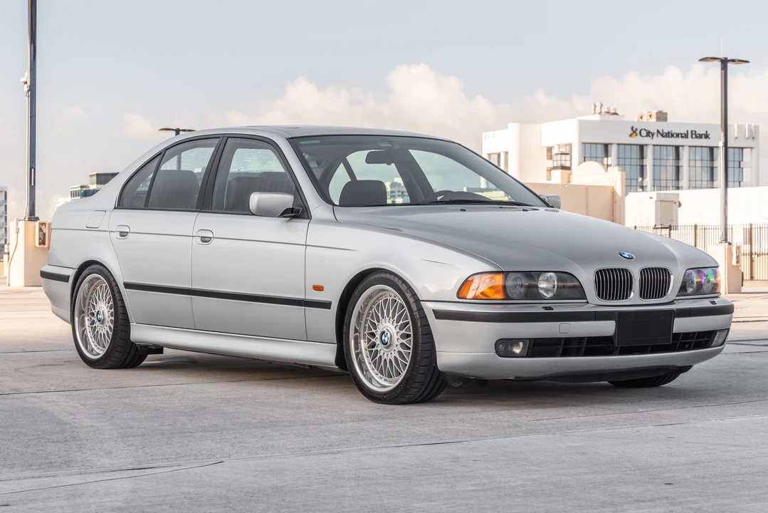 1998 BMW E39 540i - Image 7 of 31