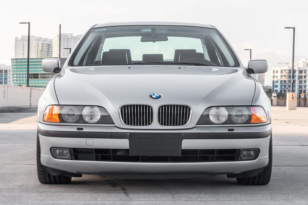 1998 BMW E39 540i - Image 8 of 31