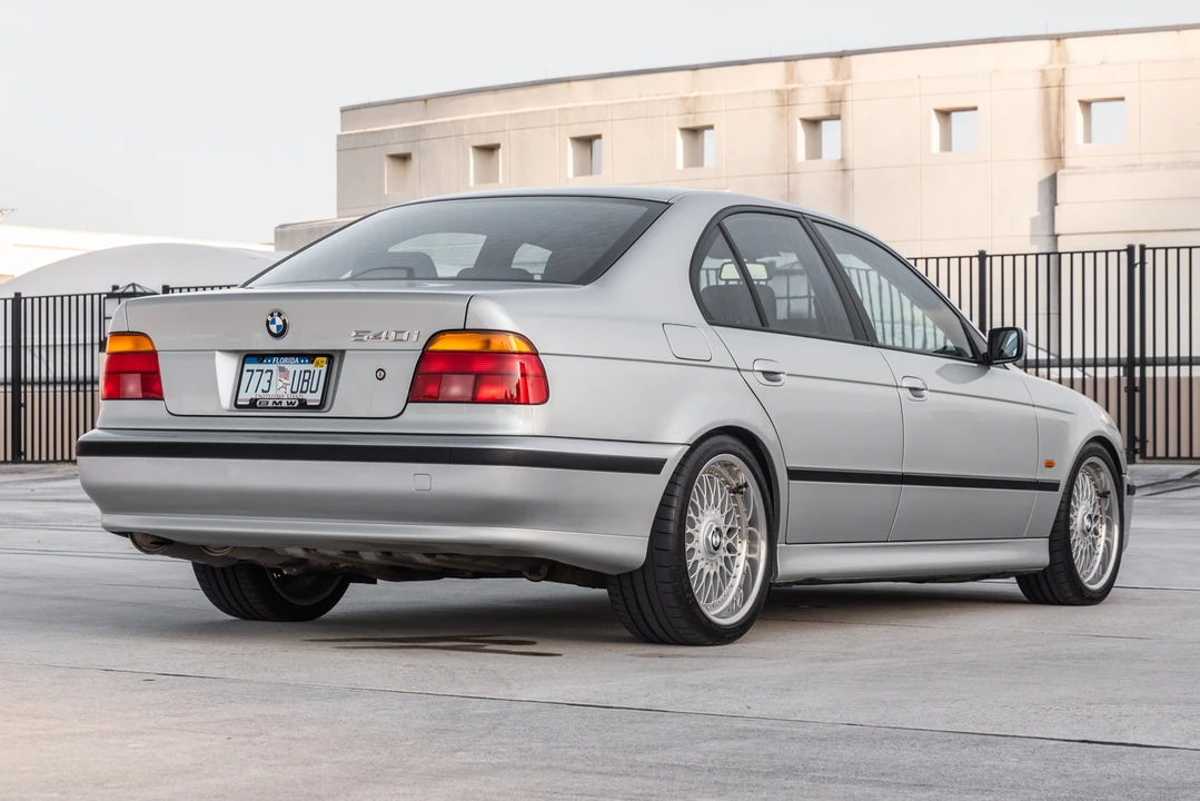 1998 BMW E39 540i - Image 5 of 31