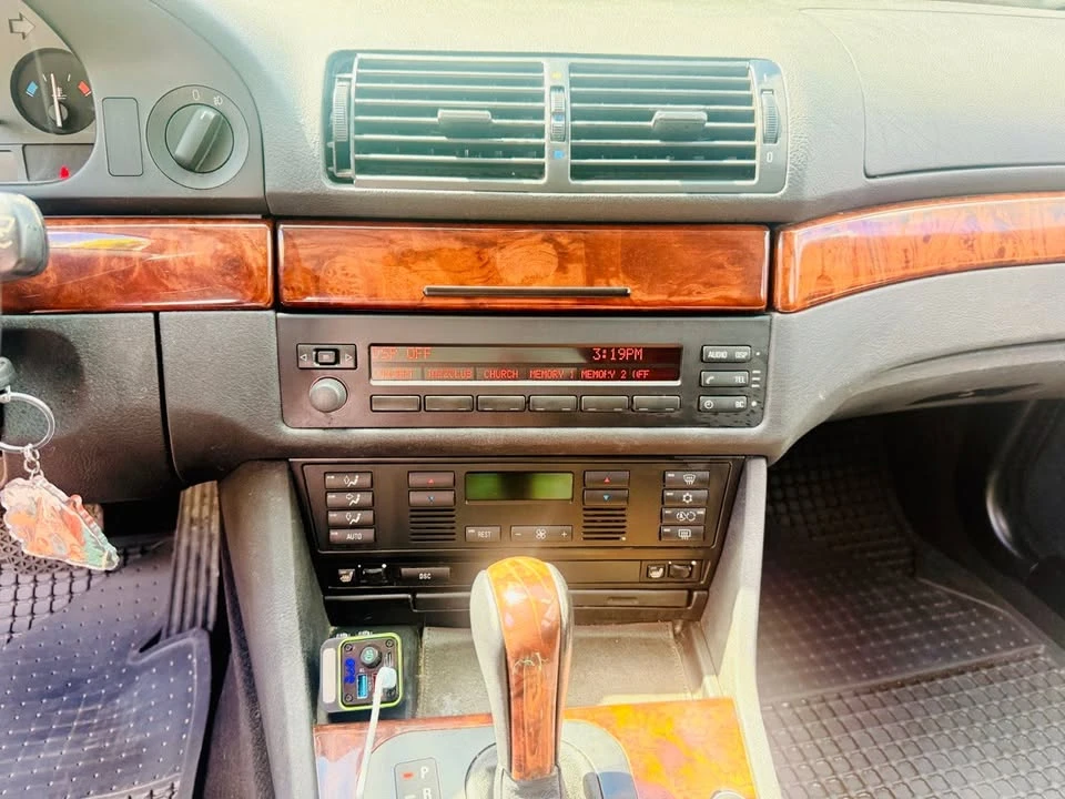 1998 BMW E39 540i - Image 15 of 16