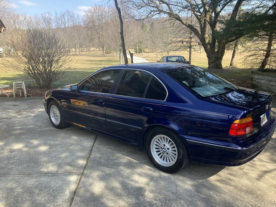 1998 BMW E39 540i - Image 7 of 31