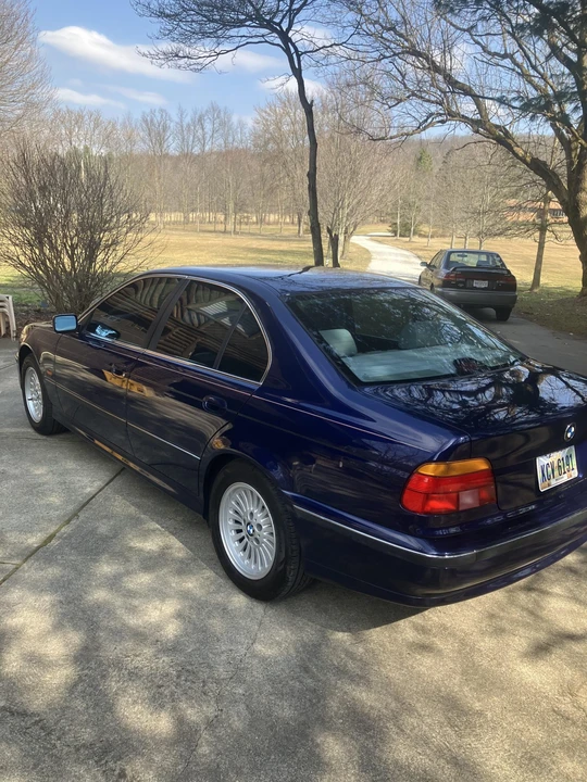 1998 BMW E39 540i - Image 11 of 31