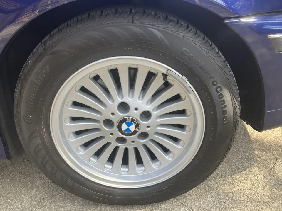 1998 BMW E39 540i - Image 19 of 31