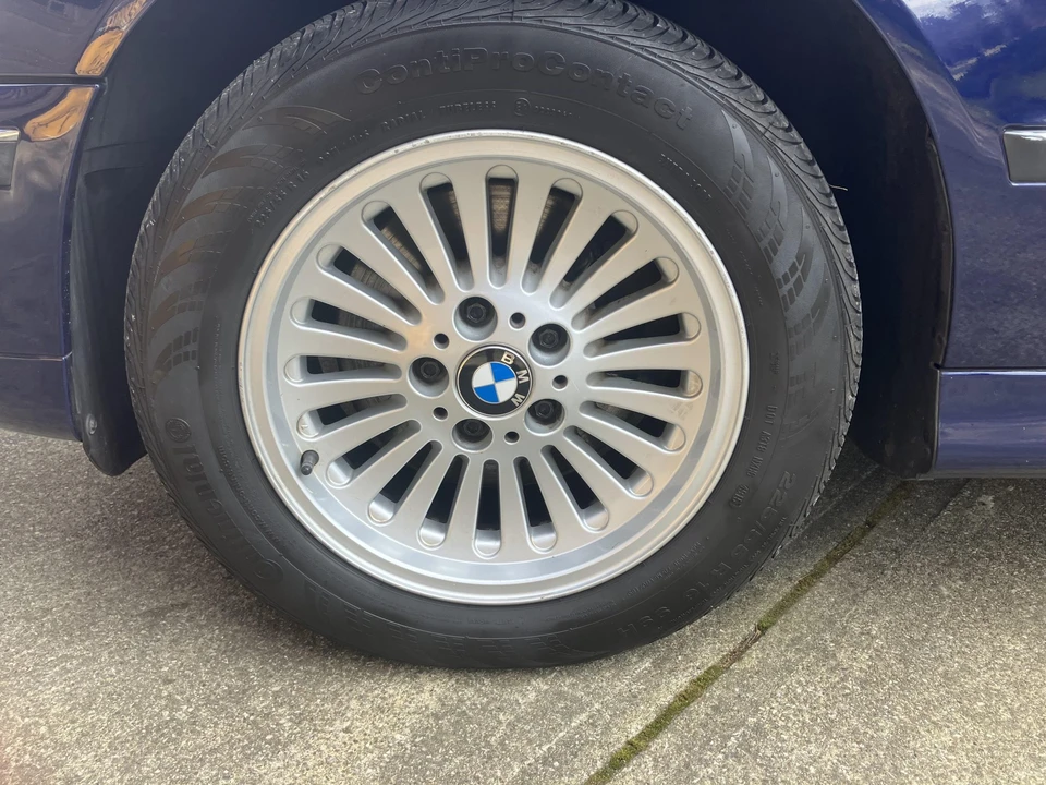 1998 BMW E39 540i - Image 20 of 31
