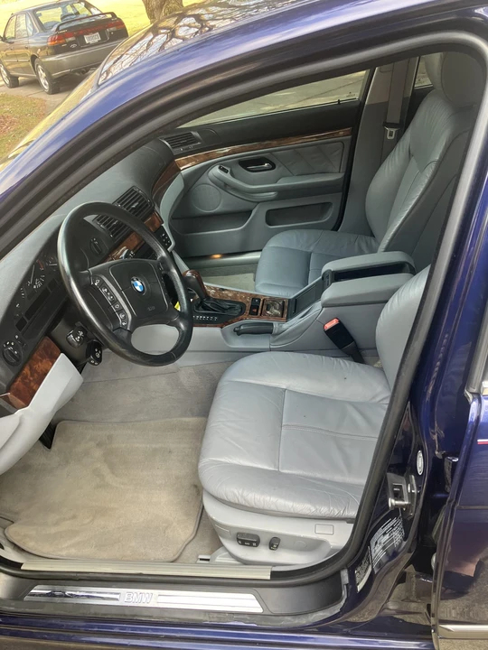 1998 BMW E39 540i - Image 25 of 31