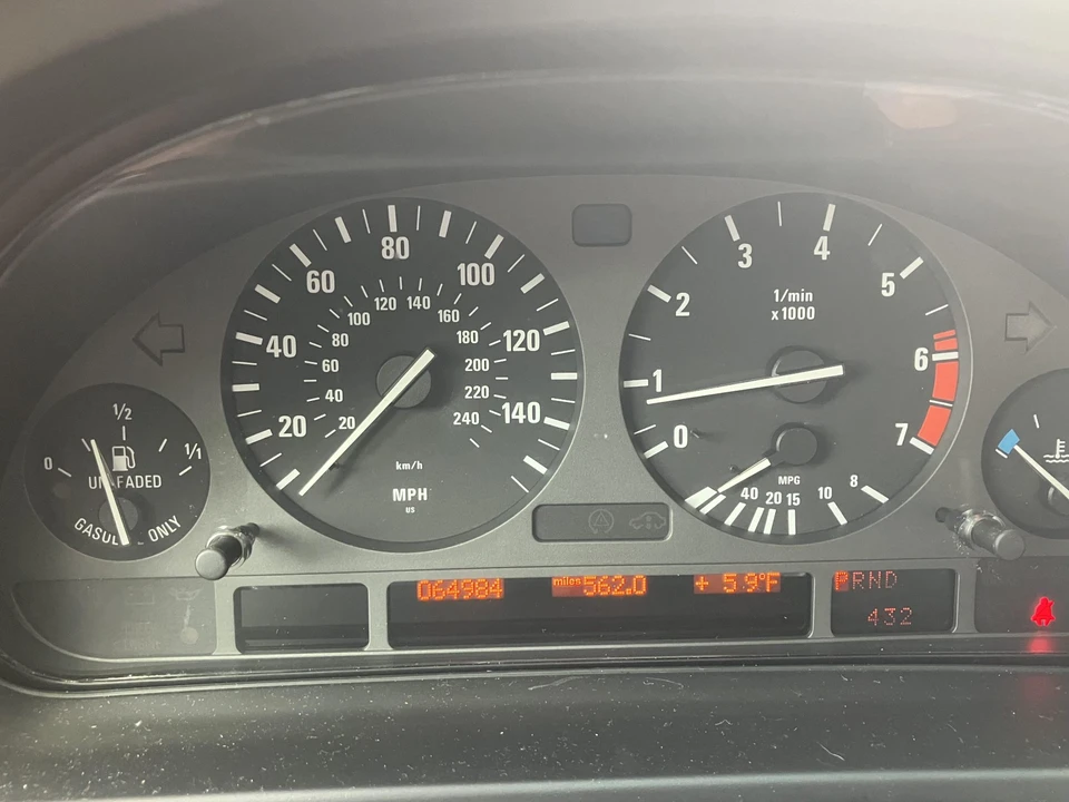 1998 BMW E39 540i - Image 30 of 31