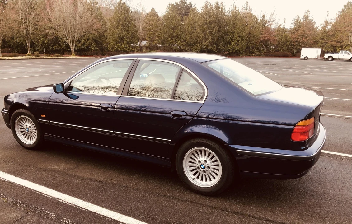 1998 BMW E39 540i - Image 8 of 31