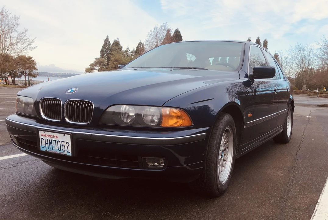 1998 BMW E39 540i - Image 2 of 31