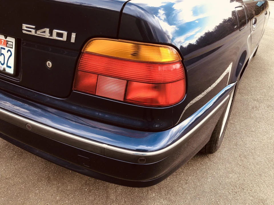 1998 BMW E39 540i - Image 17 of 31