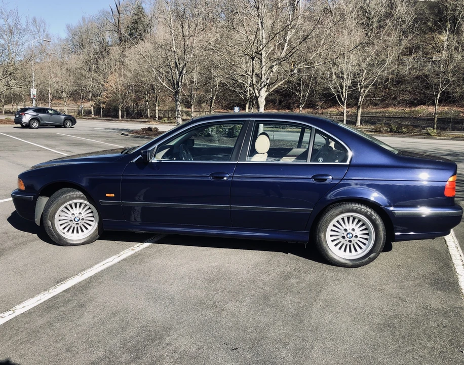 1998 BMW E39 540i - Image 9 of 31