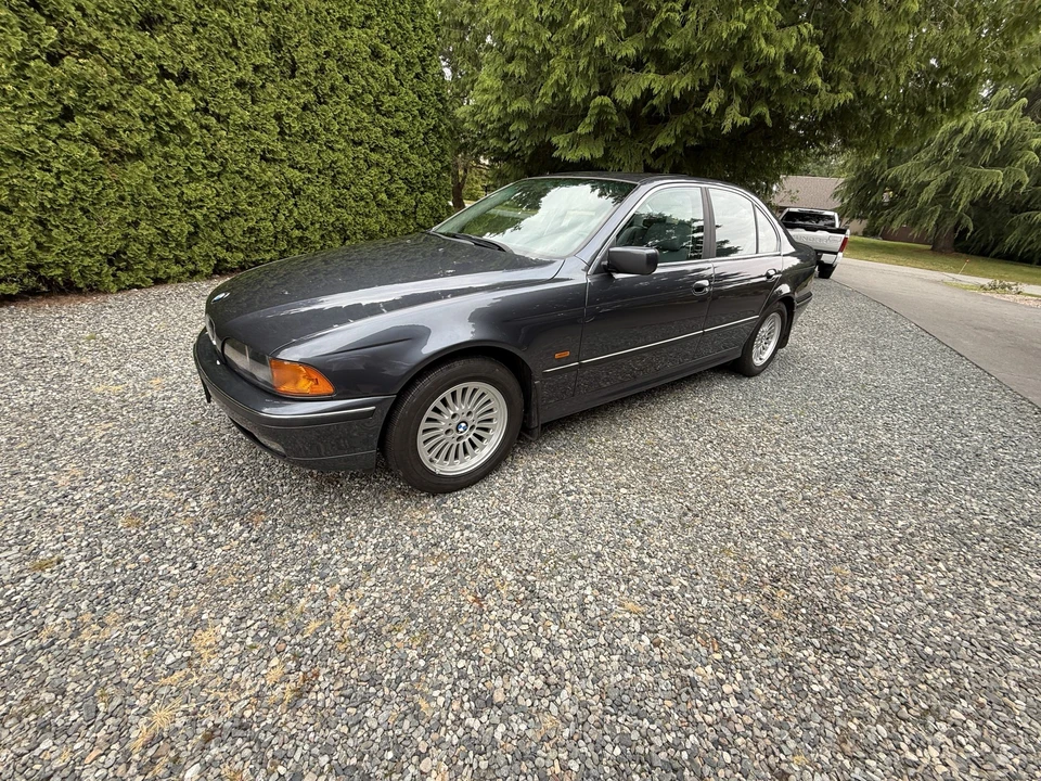 1998 BMW E39 540i - Image 3 of 31