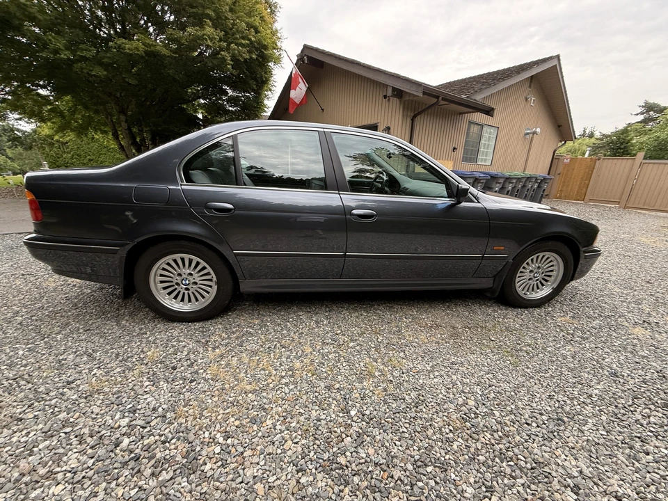 1998 BMW E39 540i - Image 8 of 31