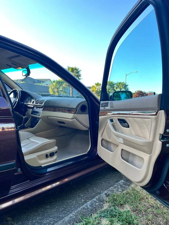1998 BMW E39 540i - Image 14 of 23