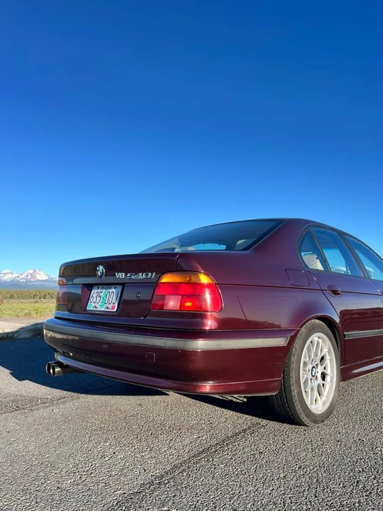 1998 BMW E39 540i - Image 2 of 23
