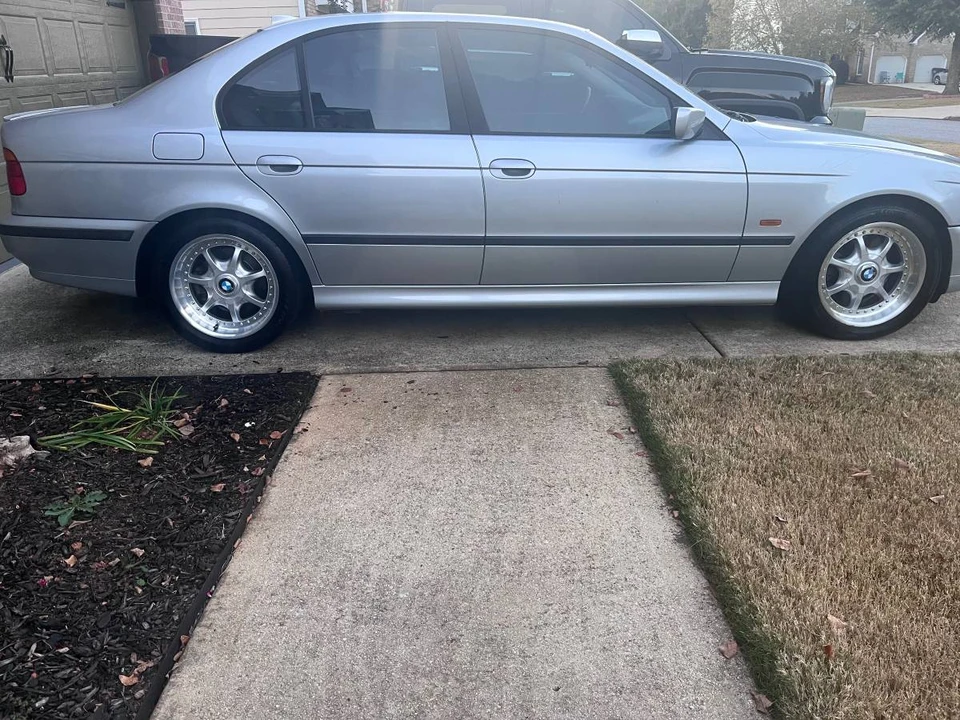 1998 BMW E39 540i - Image 6 of 10