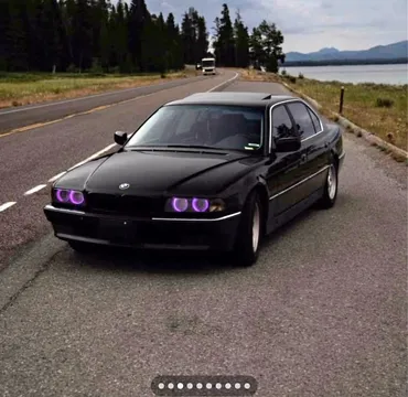 1998 BMW 7 Series 740Li Sedan 4D