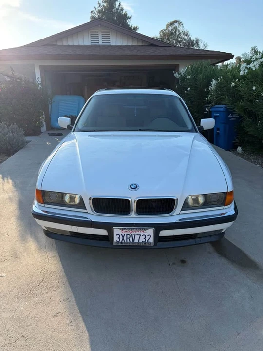 1998 BMW E38 7 Series - Image 2 of 7