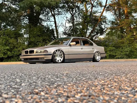 1998 BMW 7 Series 740i Sedan 4D