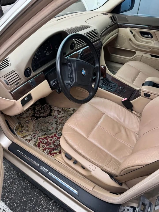 1998 BMW E38 7 Series - Image 3 of 10