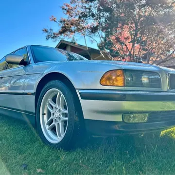 1998 BMW 740iL