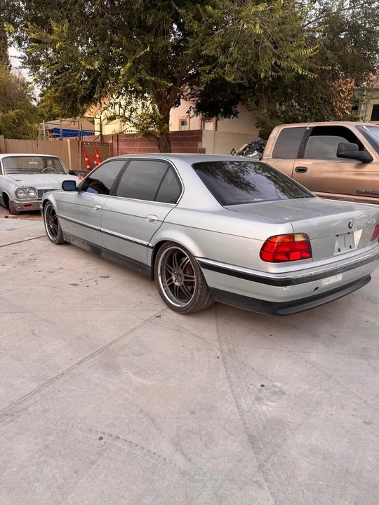 1998 BMW E38 7 Series - Image 2 of 6