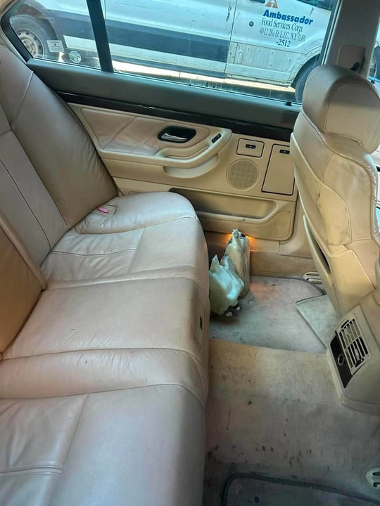 1998 BMW E38 7 Series - Image 4 of 11