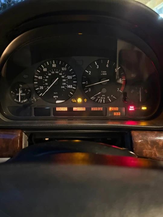 1998 BMW E38 7 Series - Image 6 of 6