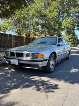 1998 BMW 7 Series 740iL Sedan