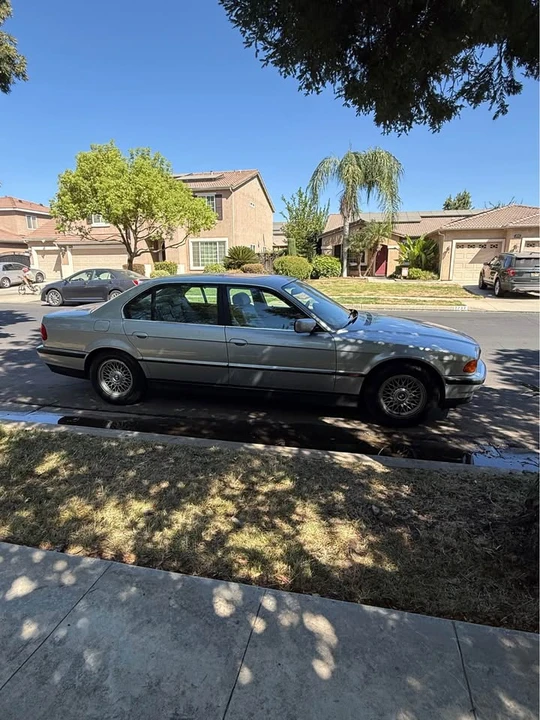 1998 BMW E38 7 Series - Image 3 of 11