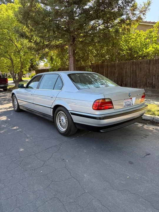 1998 BMW E38 7 Series - Image 2 of 11