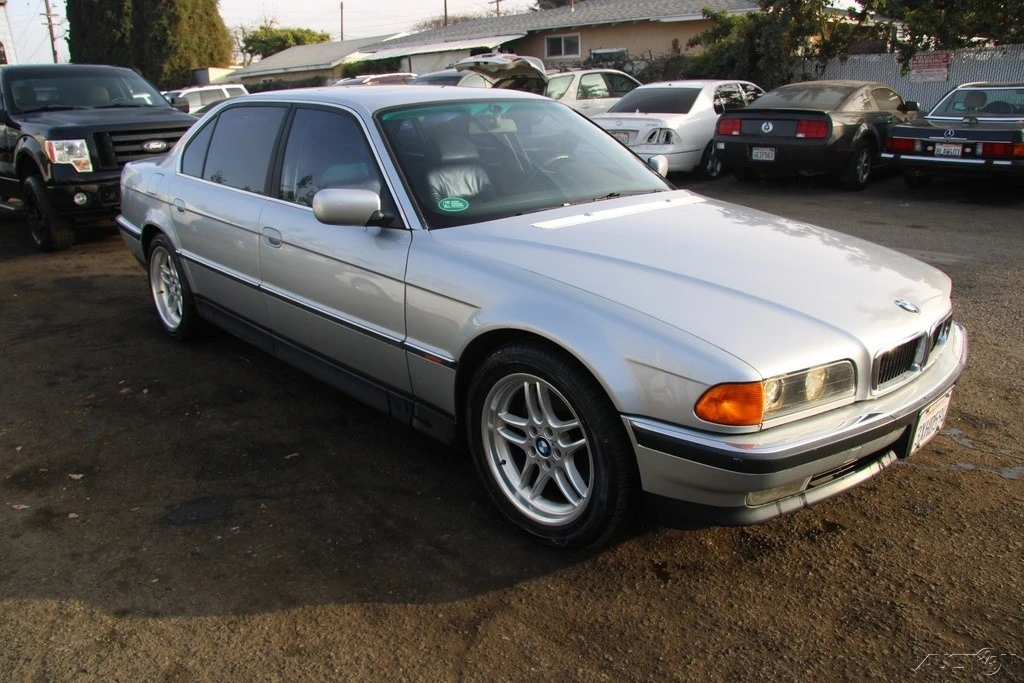1998 BMW E38 7 Series - Image 2 of 21